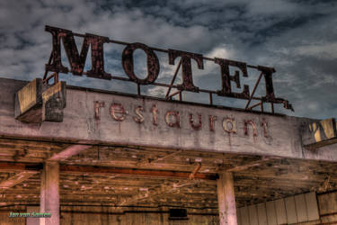 Motel Kosovo-2 by janvansanten