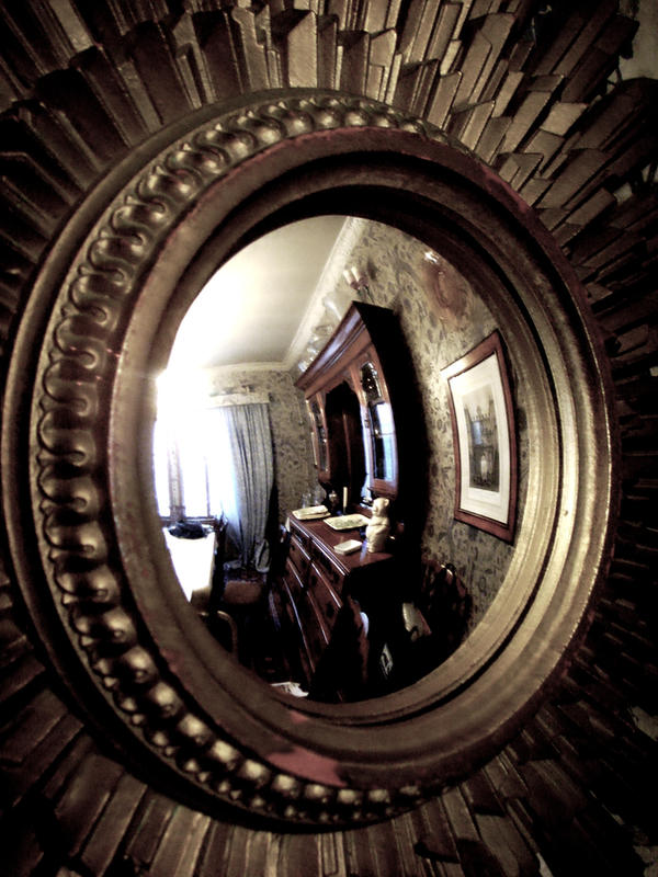 75. Mirror by masterkiki on DeviantArt