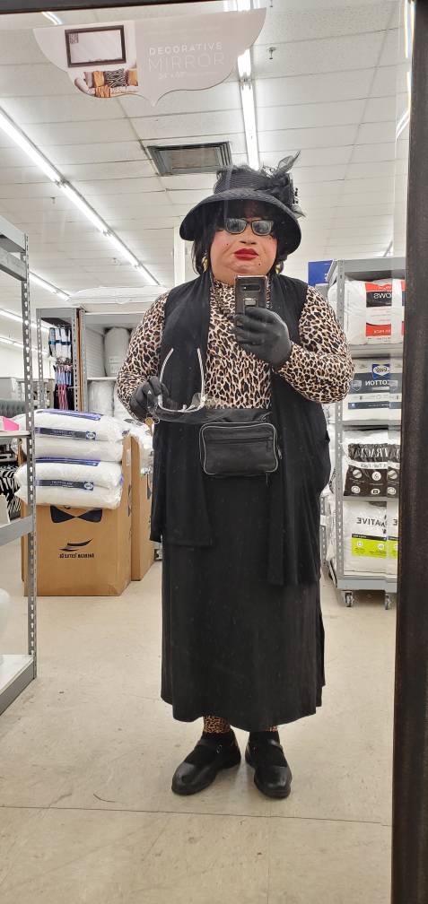 Fat Debbie brunette mode 4 by divinedajore on DeviantArt