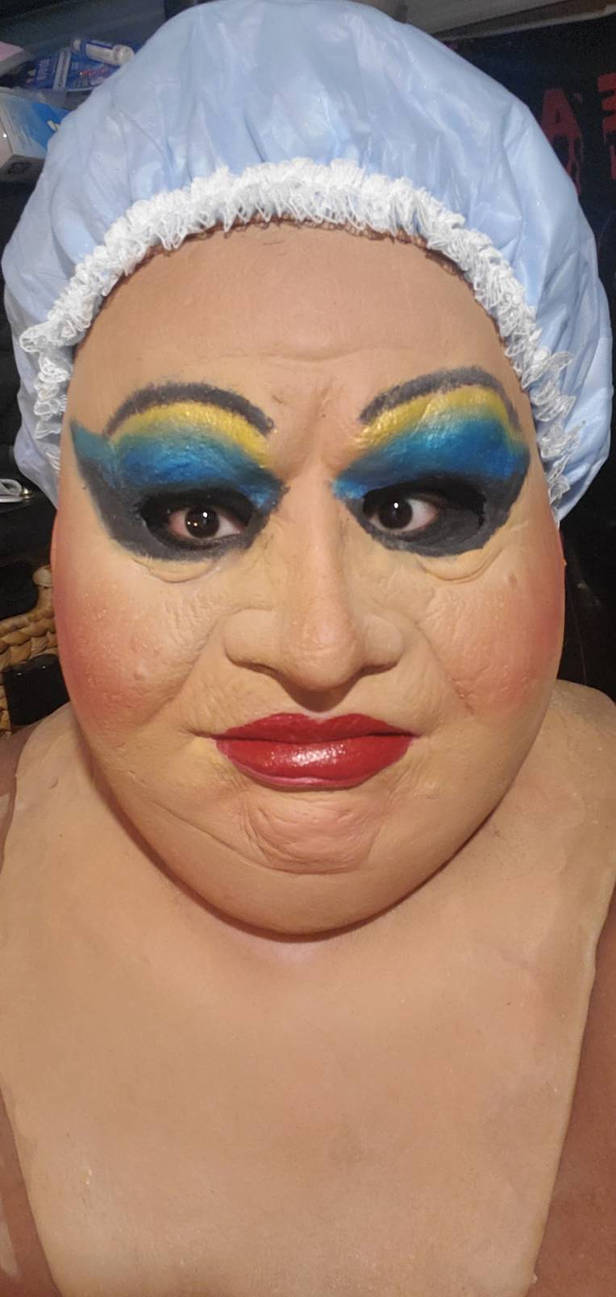 Behind the scenes: Fat Debbie: Phase 3 by divinedajore on DeviantArt