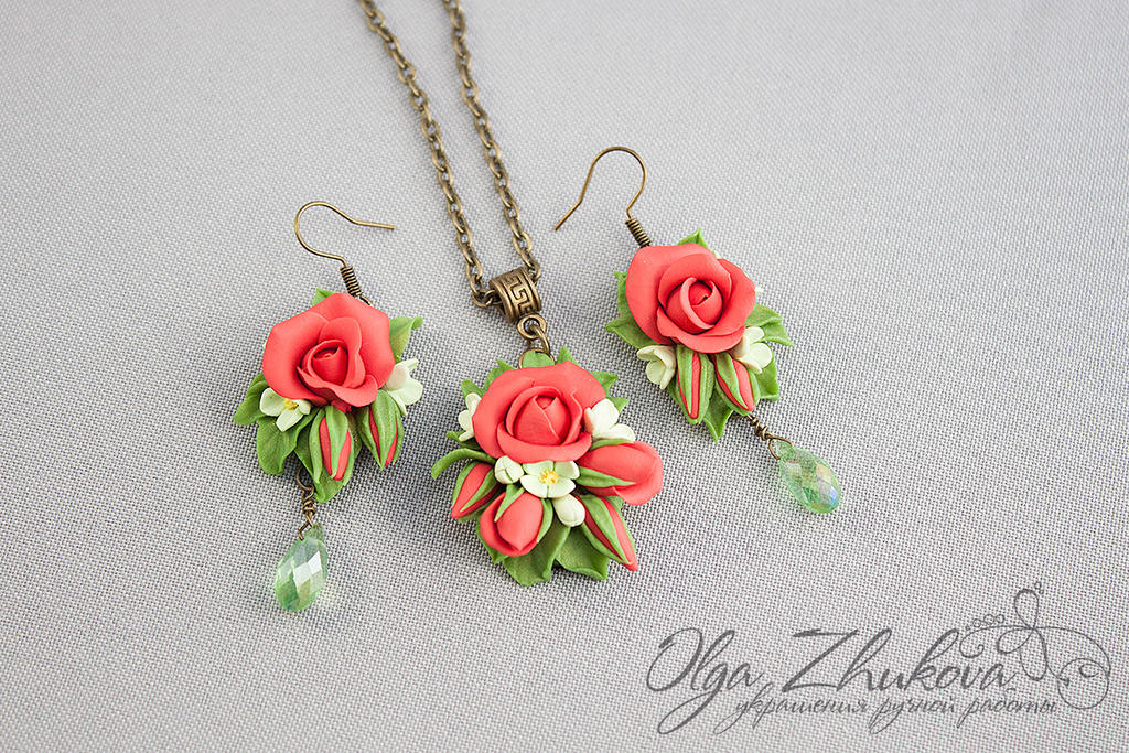 Pendant and earrings with roses from polymer clay by polyflowers on ...