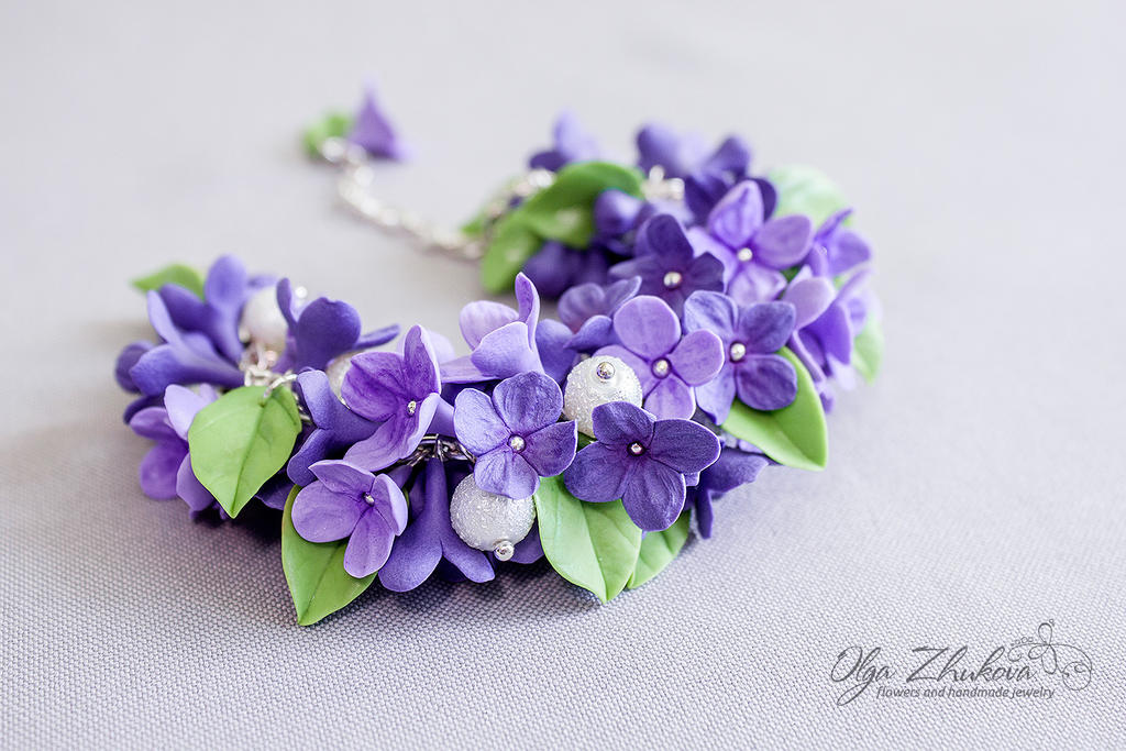 Bracelet with lilacs from polymer clay