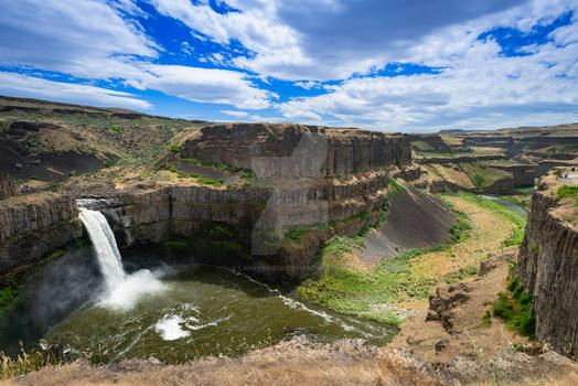 Palouse Falls in color