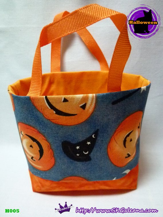 Handmade Tiny Tote Bag Featuring Jack-O-Lantern by SKGaleana