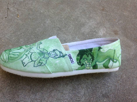 Disney Shoes: Scar and Peter