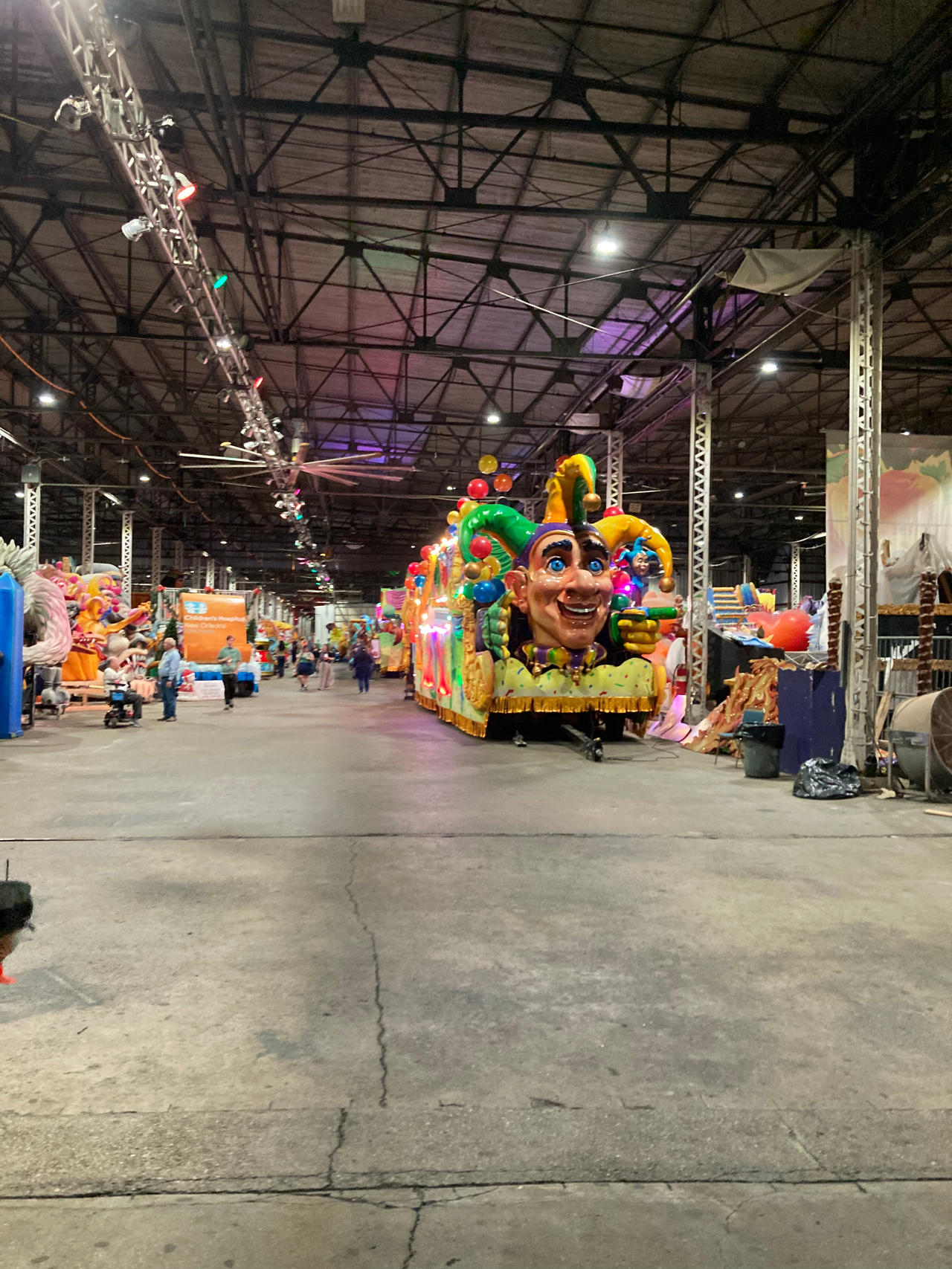 Mardi Gras floats by drawasaurus04 on DeviantArt