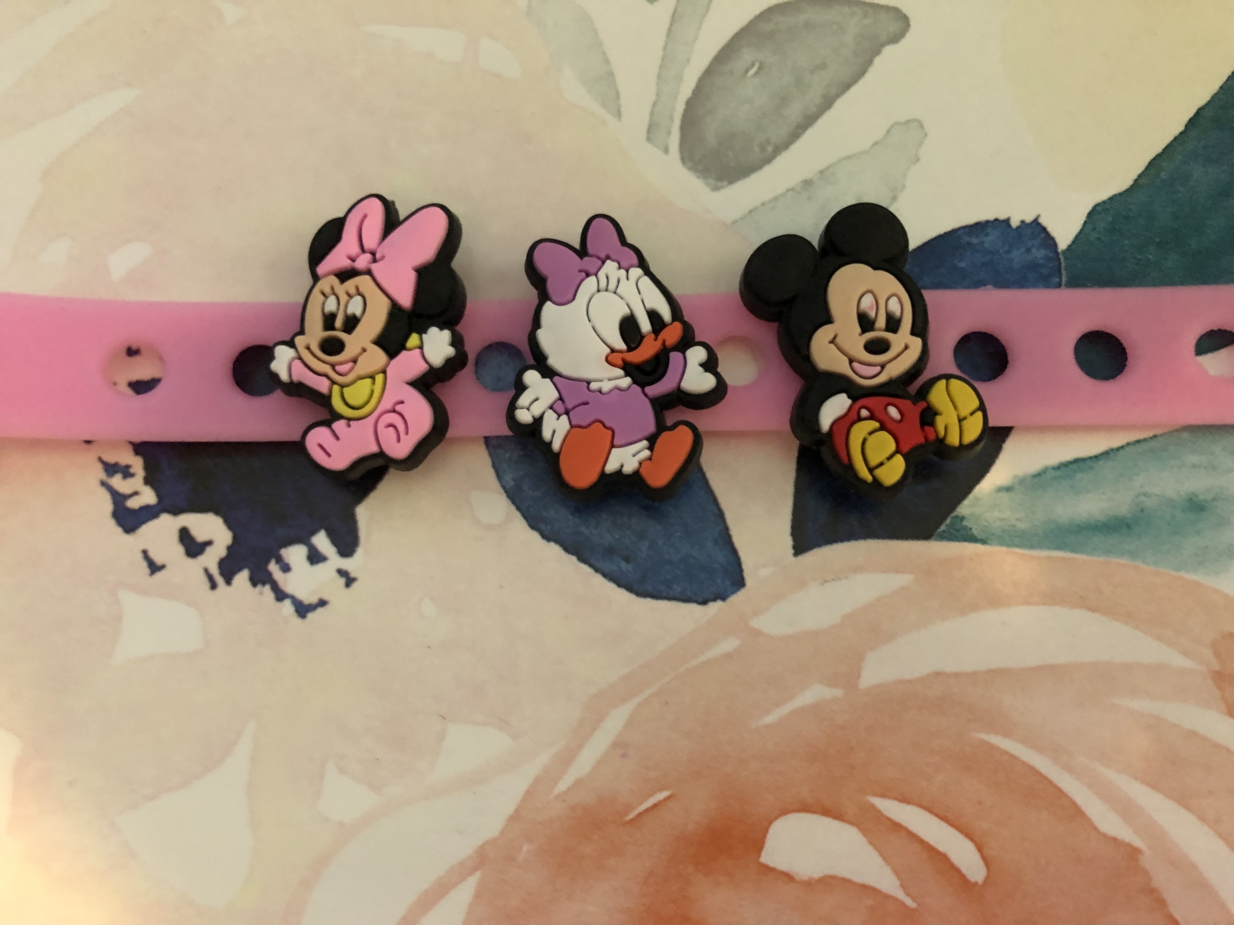Minnie Mouse croc charms by Lalaloopsy2525 on DeviantArt