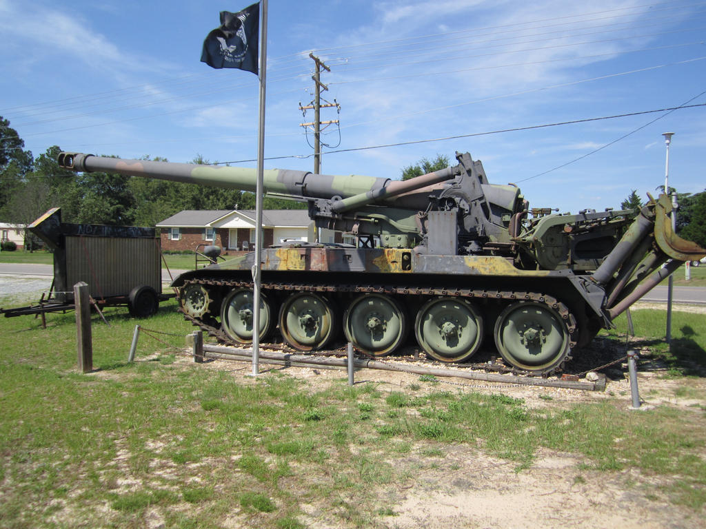 M107/M110 Self-Propelled Gun