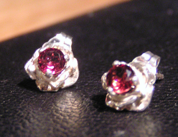 Rosebud Garnet Earrings