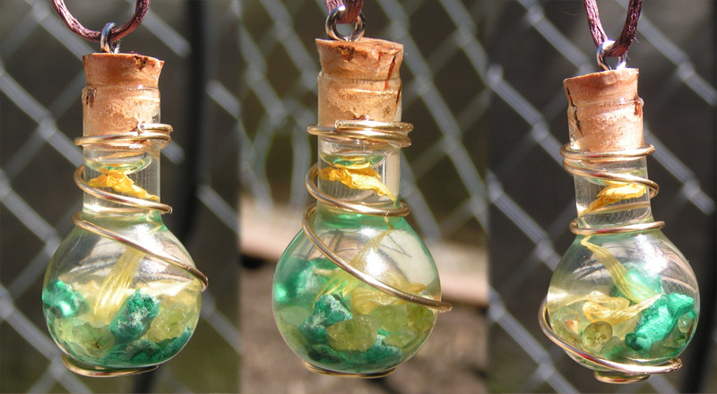 Magic Vial - Fresh Spring Pendant