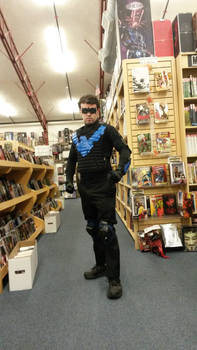 Nightwing cosplay