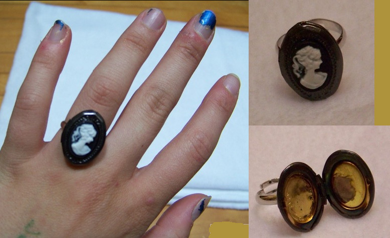 Cameo Locket Ring