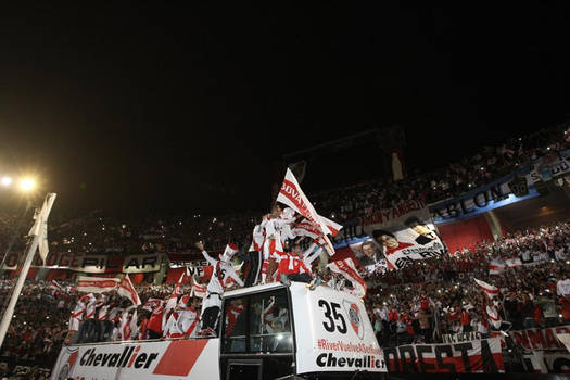 35 RIVER CAMPEON