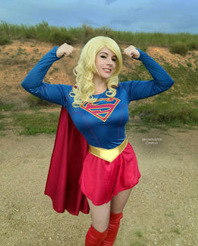 Supergirl Gun Show