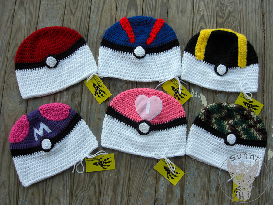 Pokeball Hats by TheCrochetDragon