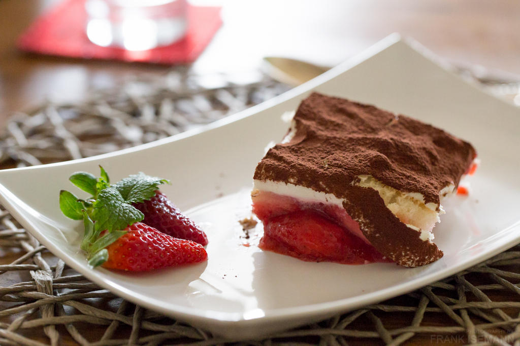 Strawberry Tiramisu