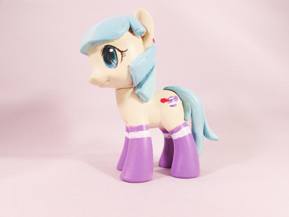 Coco Pommel! ...In Socks [On Ebay!]