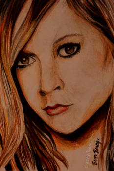 Avril CLOSEUP