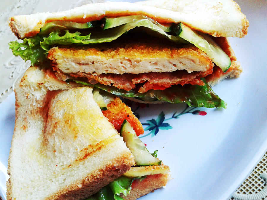 chicken sandwich 2 by fatal-complexes chicken sandwich 2 by fatal-complexes