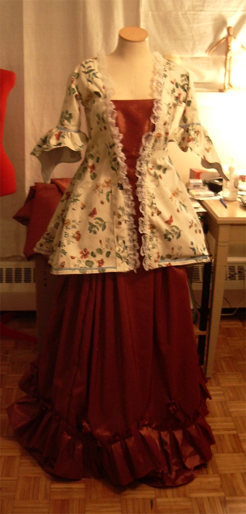 1745 Robe a la francaise