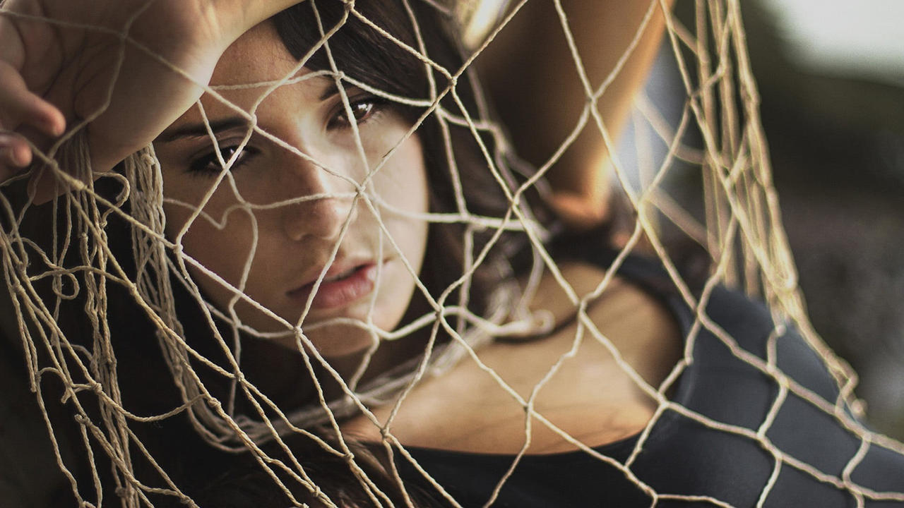 Netted Woman Women trapped in nets part 2 by Rich2233 on DeviantArt