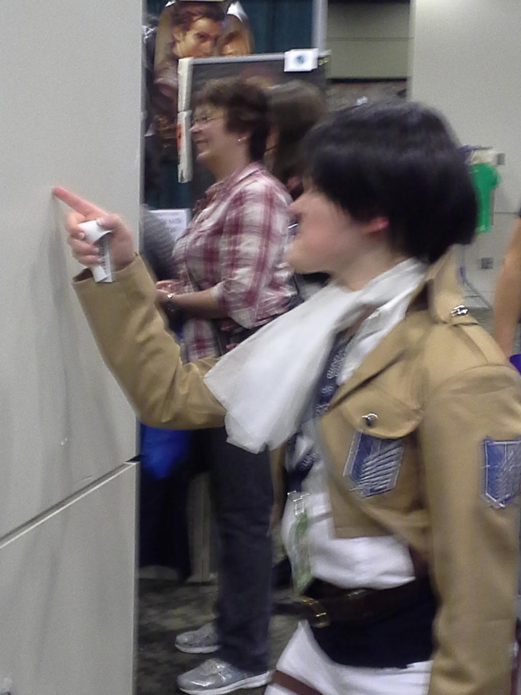 ECCC pictures: Levi spots a spot