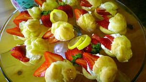 Profitterols (cream puffs)