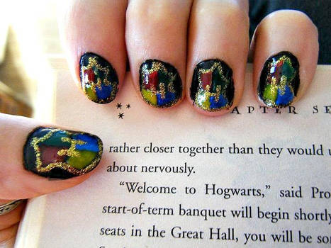 Prairie Beauty: NAIL ART: Back To Hogwarts Galaxy Nails