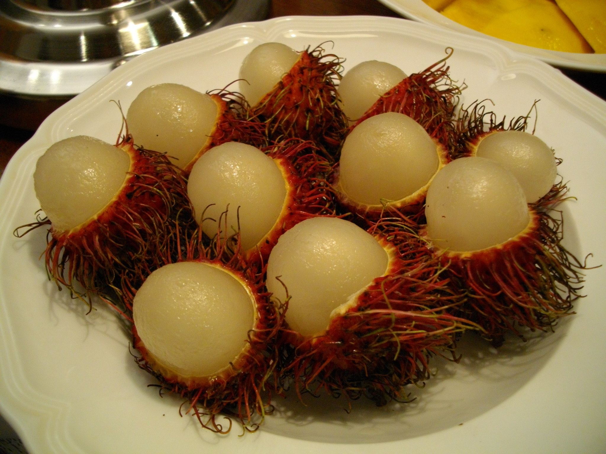 Wie man Rambutan serviert