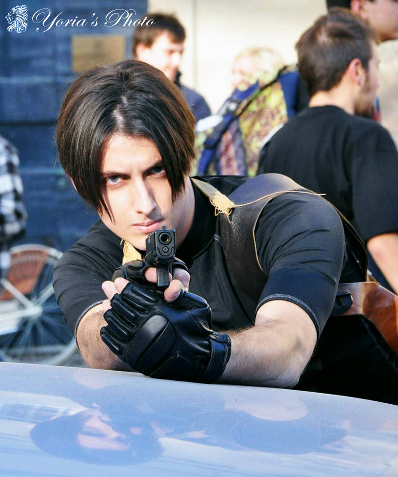 Leon S.Kennedy in action