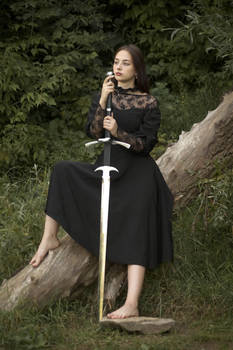 Elina with sword 5