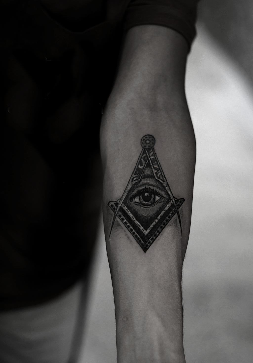 illuminati tattoo third eye by moe barjawi by moe-barjawi-tattoos on  DeviantArt