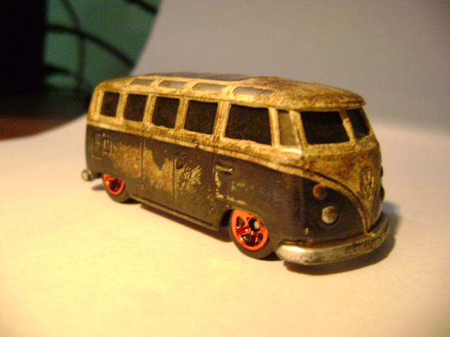 Rusty VW Microbus