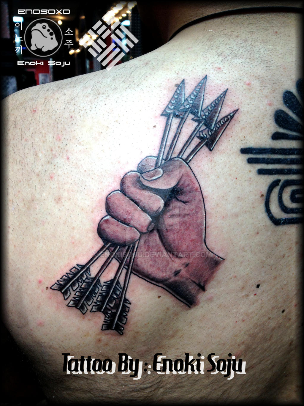 Hand and Arrows Tattoo By Enoki Soju by enokisoju on DeviantArt
