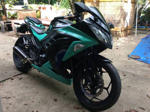 2013 Kawasaki ninja 300 cc