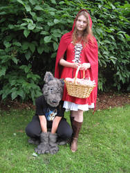 Red Ridinghood and wolf