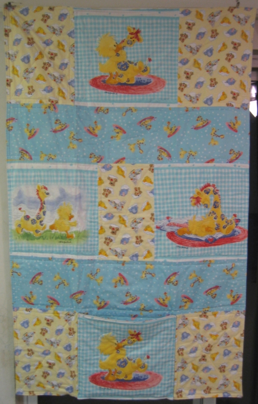 Little Suzy's Zoo Quillow