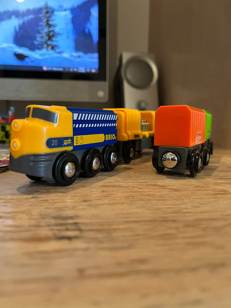 BRIO Three-Wagon Cargo Train by ThomasPokemon97 on DeviantArt