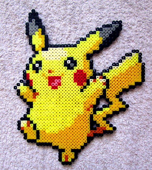 #025 - Pikachu