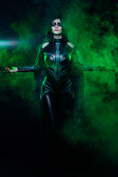 Hela cosplay by Shiera13