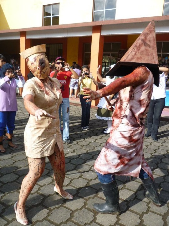 pyramid head and nurse