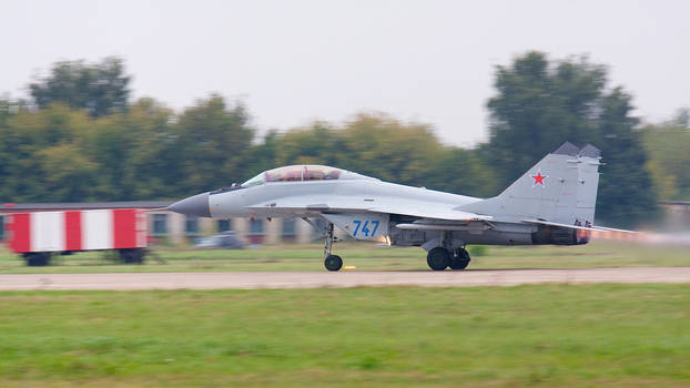 MiG-35 Maks 2013