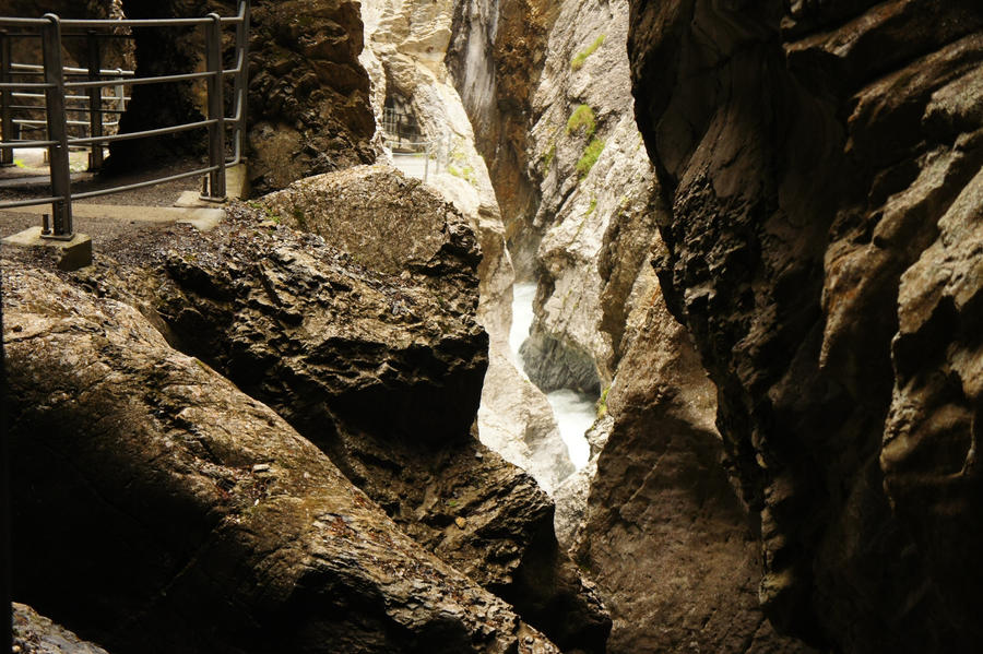 Rosenlaui Glacier Gorge 14