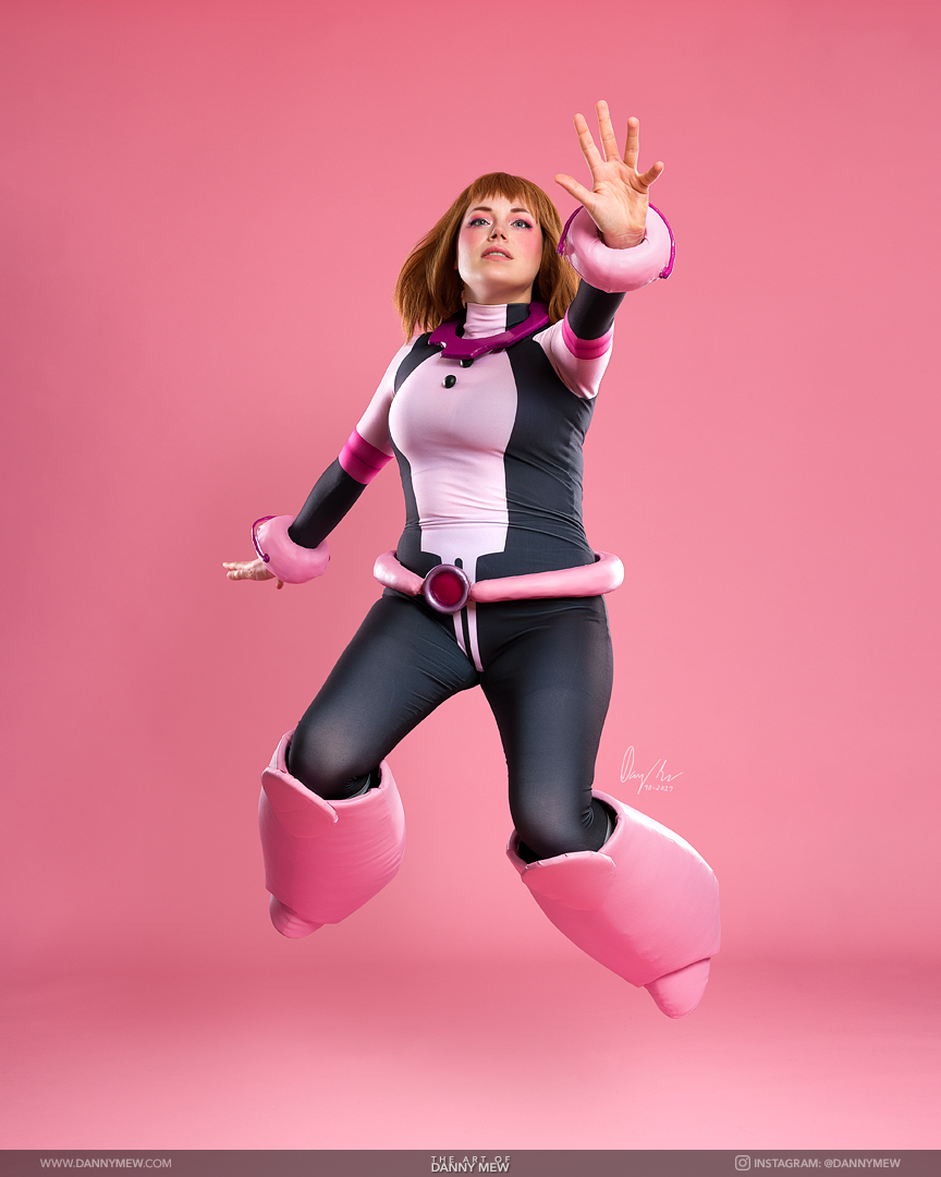 Floating Uravity Cosplay