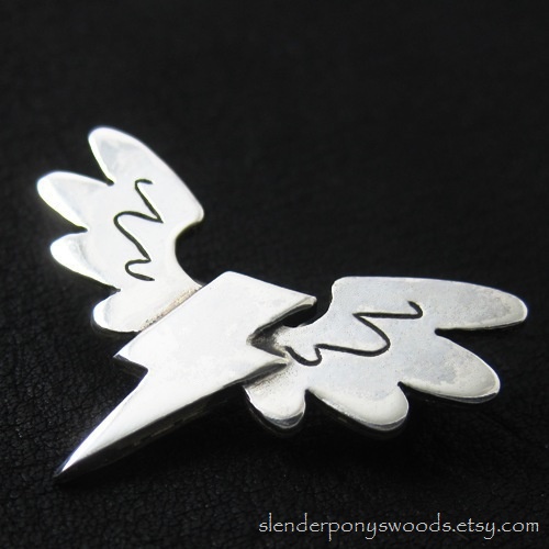 Silver Wonderbolts pin