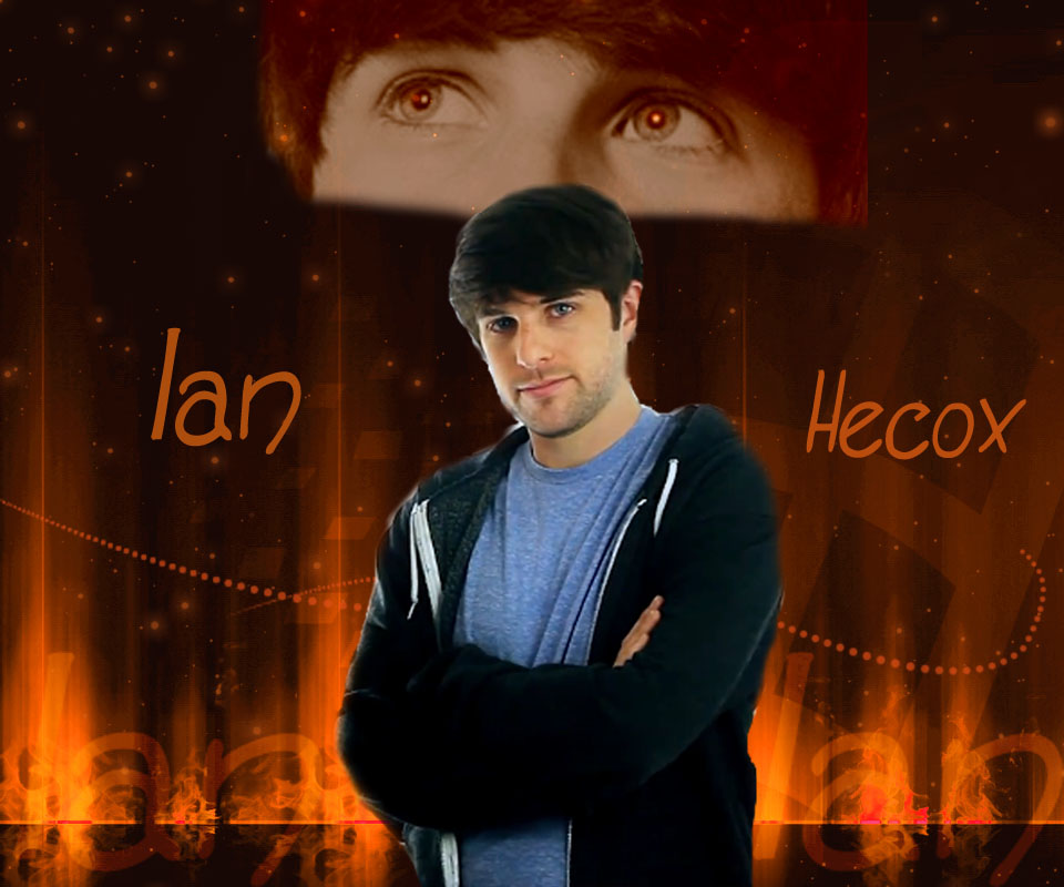 Ian from Smosh (agaiiiin LOL)