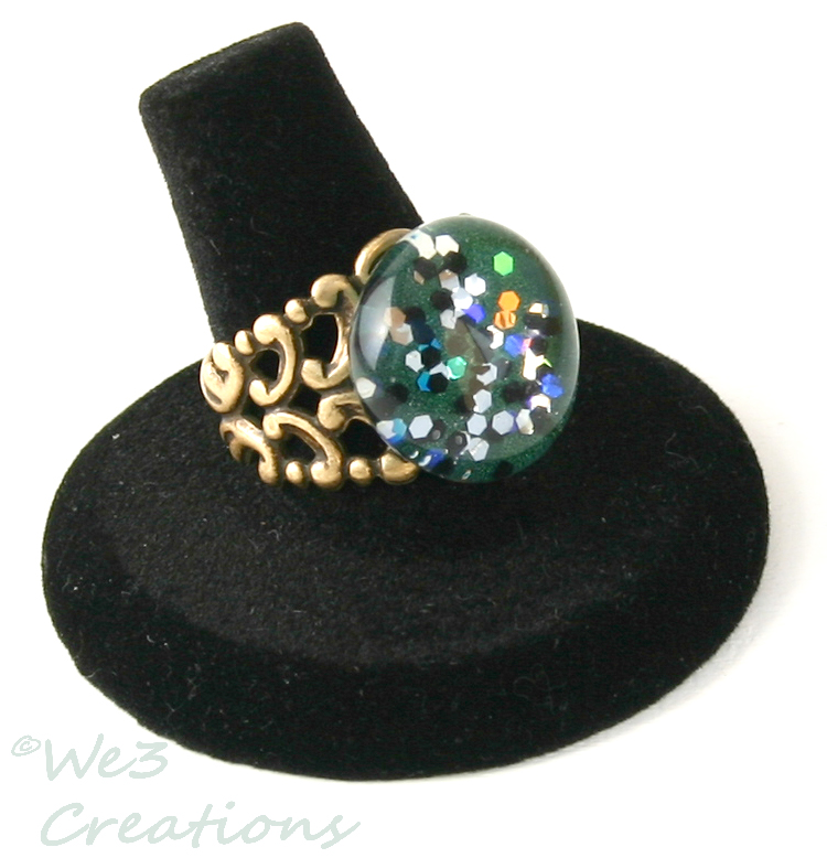 Kelly Green Marble Ring