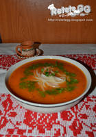 Tomato soup with noodles