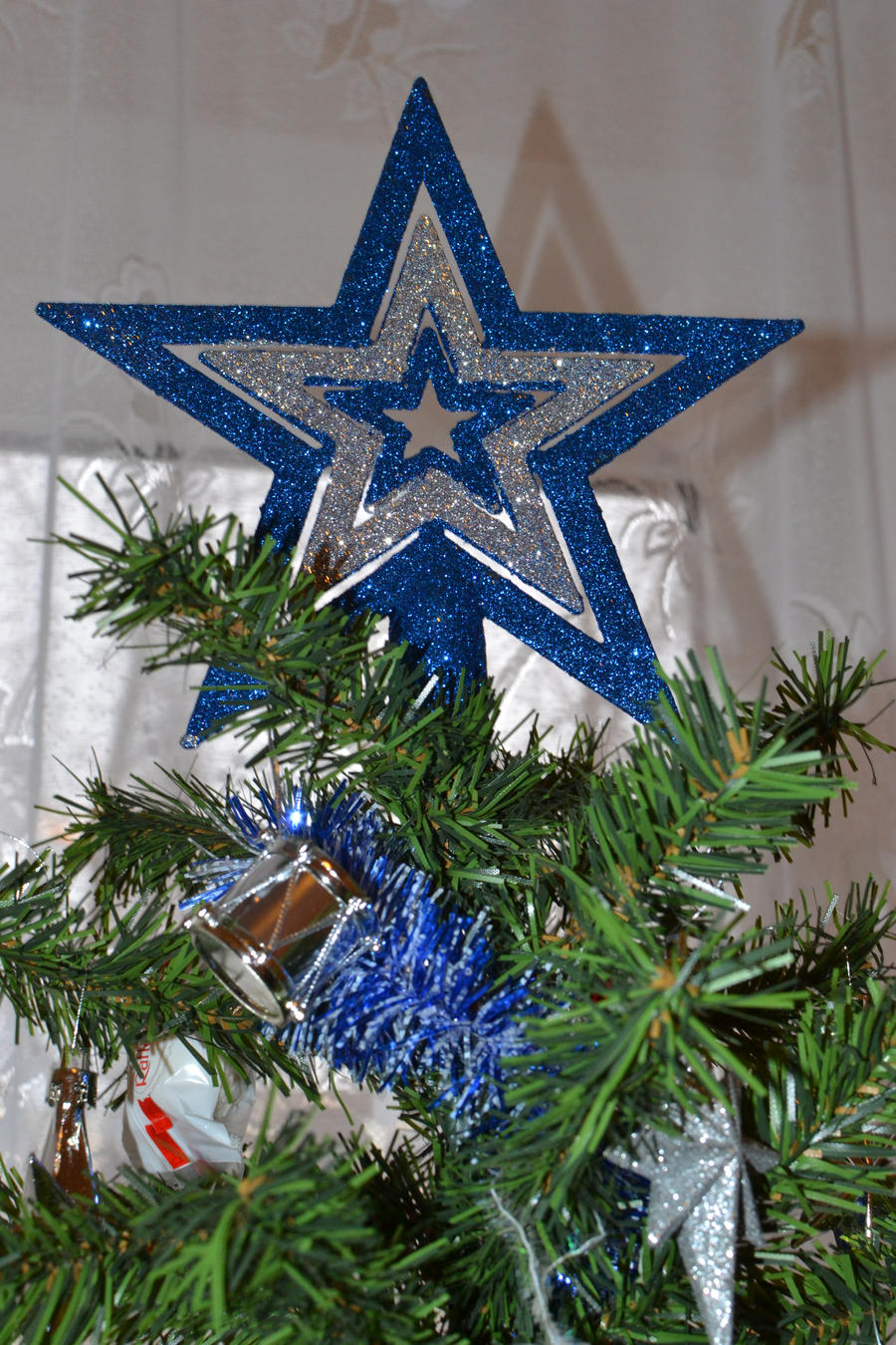 Blue and silver star