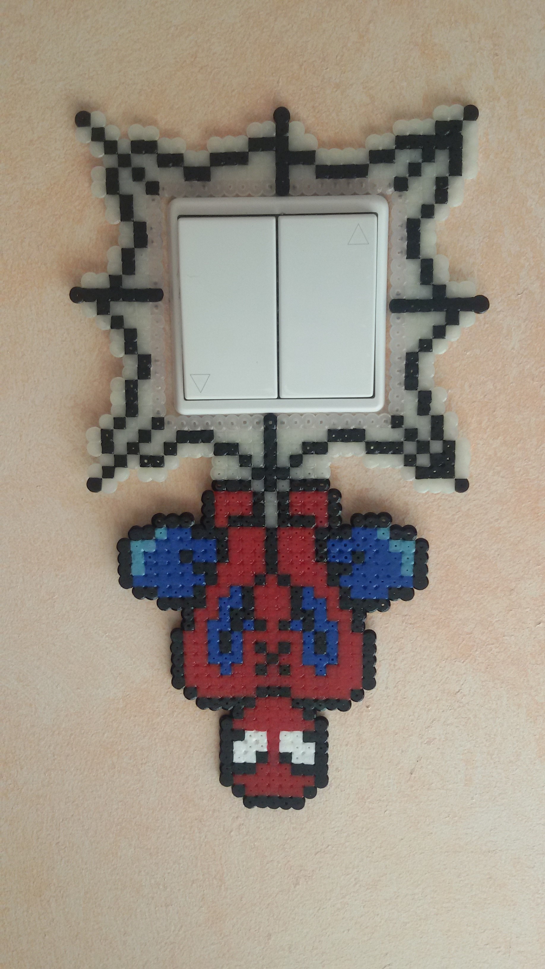 beads perler SPIDERMAN switch